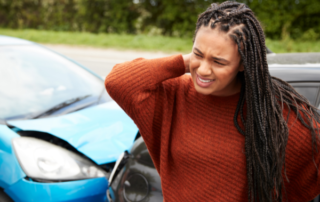 Common signs you may be experiencing whiplash