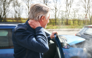 Can a chiropractor help with whiplash